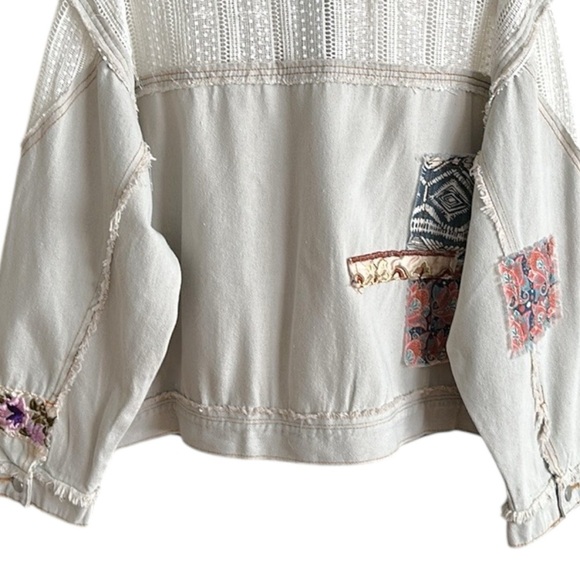 POL Patchwork Lace Oversized Denim Jacket Light Wash Bohemian Frayed Edge Large - Picture 9 of 15